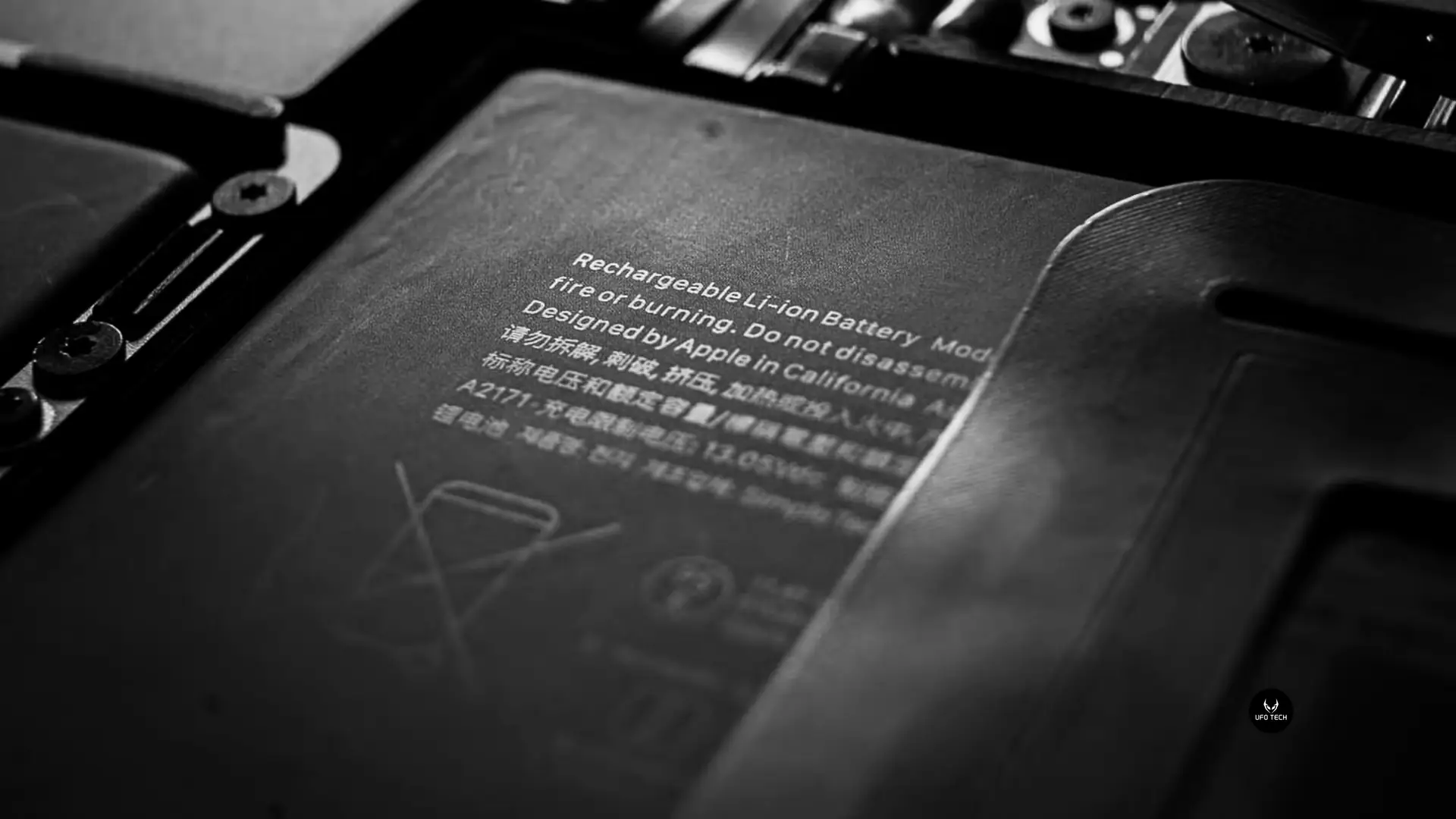 Công nghệ pin Lithium-ion và Lithium-polymer trong MacBook
