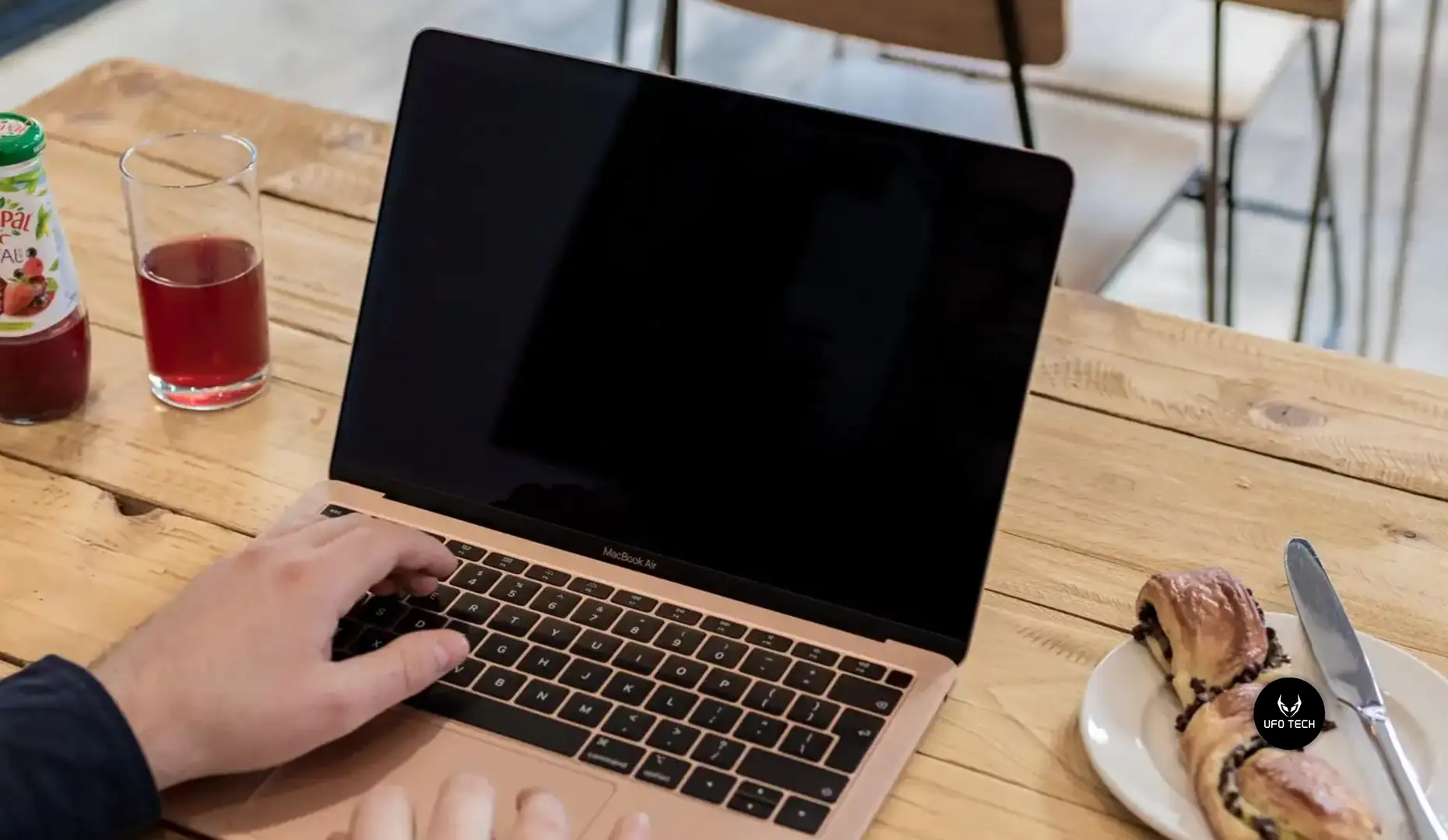 MacBook bật không lên màn hình: Hướng dẫn chẩn đoán và khắc phục từ chuyên gia