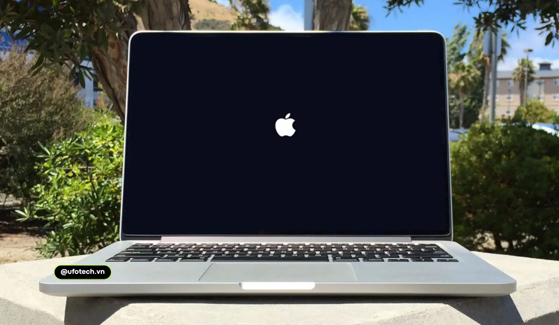 Dấu hiệu MacBook khởi động chậm do lỗi phần cứng